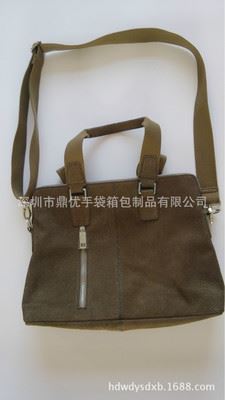 男式斜挎包 廠家定制限量版男包,休閑手提單肩斜挎包,真皮包-深圳市鼎優(yōu)手袋箱包制品提供男式斜挎包 廠家定制限量版男包,休閑手提單肩斜挎包,真皮包的相關(guān)介紹、產(chǎn)品、服務(wù)、圖片、價(jià)格深圳市鼎優(yōu)手袋箱包制品、拉桿箱包、手袋等等、皮具、紡織品、服裝服飾的購(gòu)銷(xiāo)